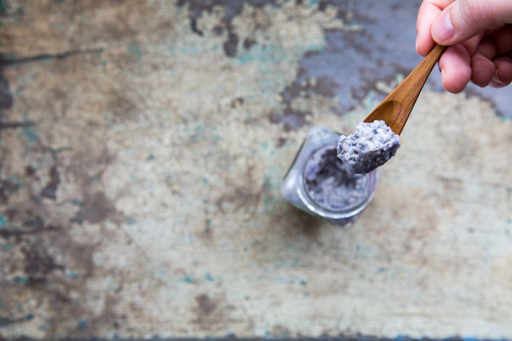 Coconut & Blueberry Chia Pudding | Nadia Felsch