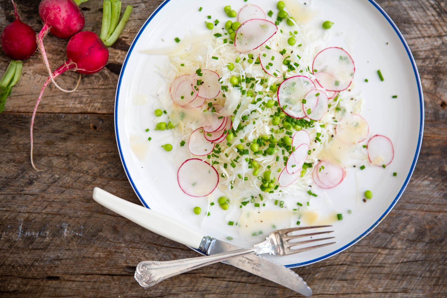 Cabbage, Radish & Pecorino salad | Nadia Felsch