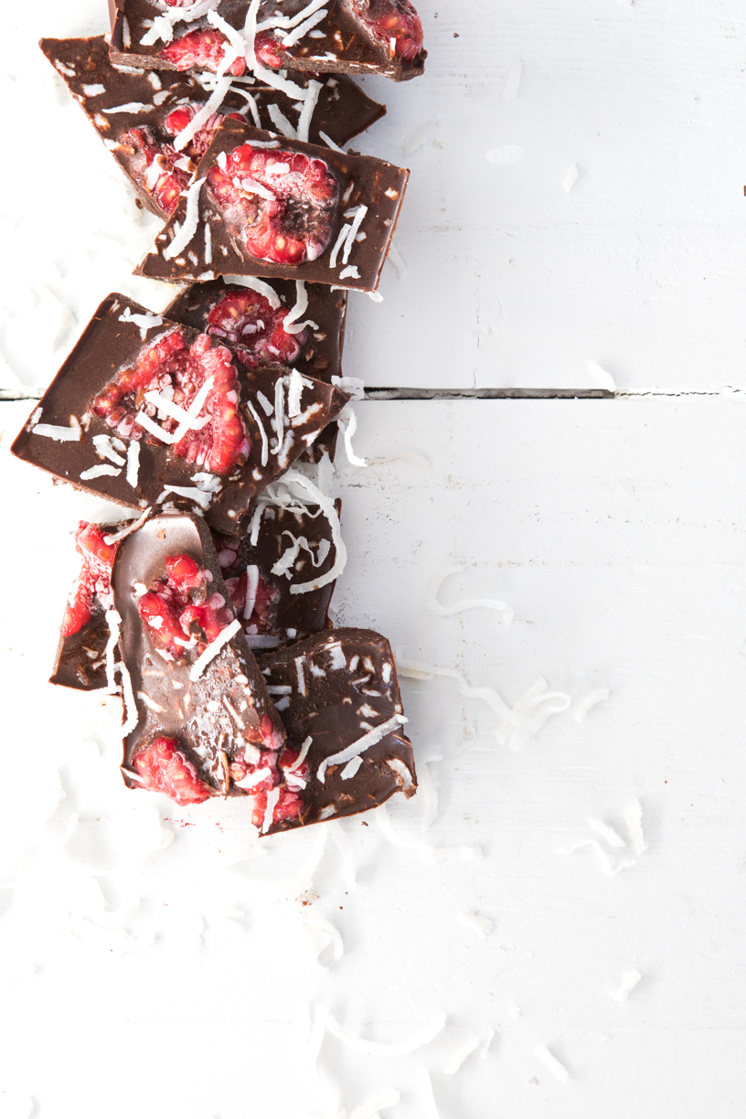 Raspberry & Coconut Chocolate | Nadia Felsch